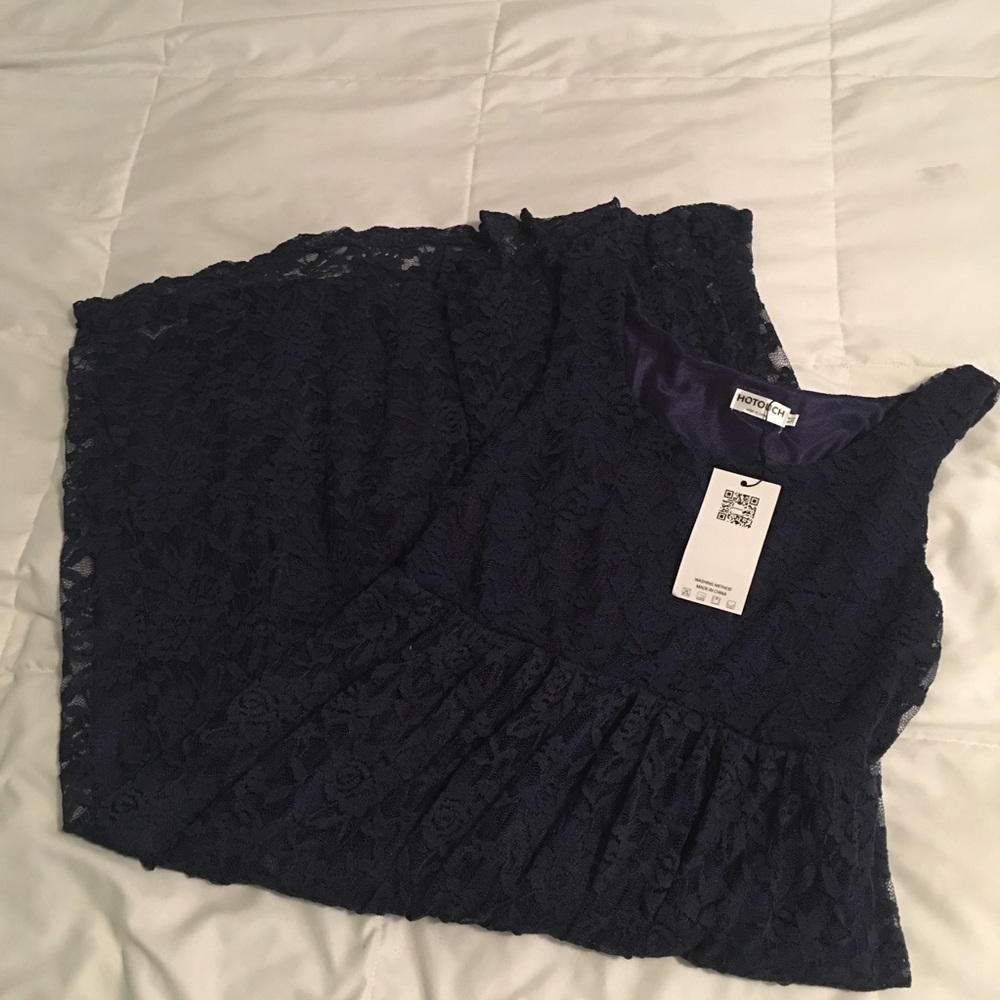 HOLD NWT Floral Lace Maternity Dress
